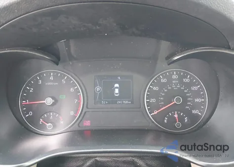 2018 Kia Optima Lx z USA, uszkodzony, nr VIN KNAGT4L33J5217126